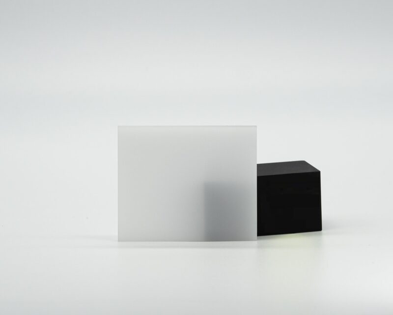 white acrylic plexi glass 2447